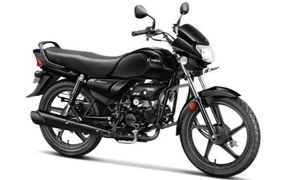 Hero HF Deluxe at Babaji Motors Chandur Railway